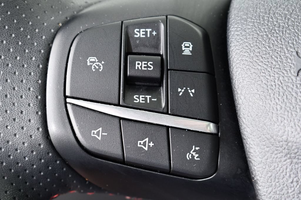 Used 2024 Ford Escape ST-Line w/ Tech Pack #1 AWD/4WD image 31