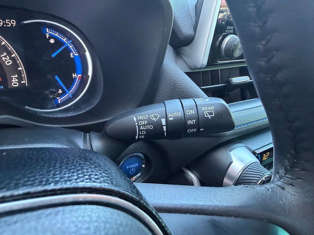 Used 2020 Toyota RAV4 XSE image 20