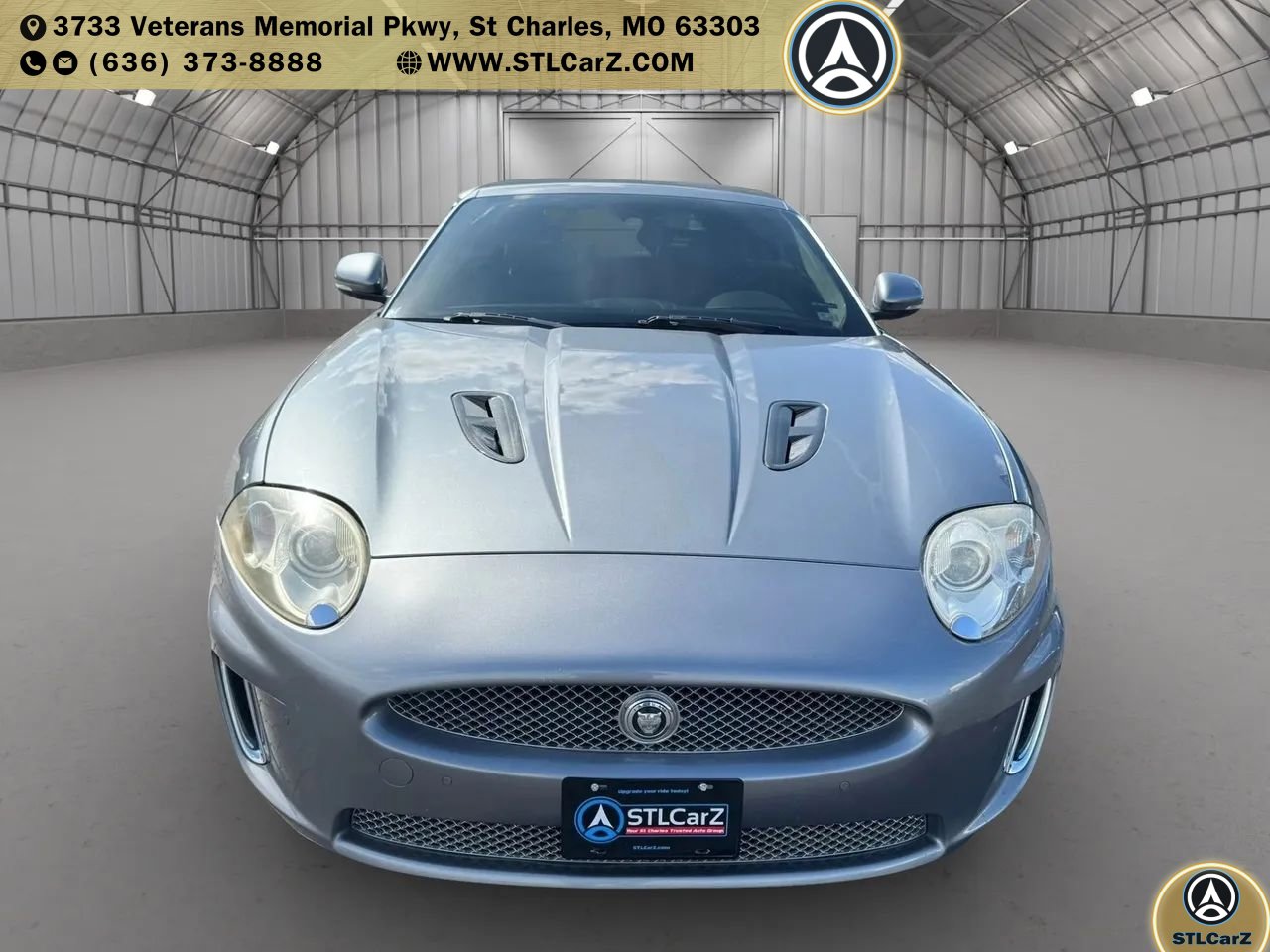 Used 2010 Jaguar XKR Convertible image 16