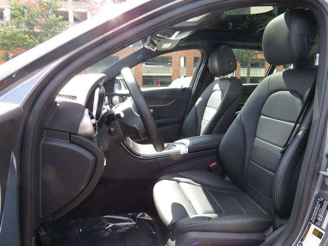 Used 2019 Mercedes-Benz C 300 4MATIC Sedan image 20