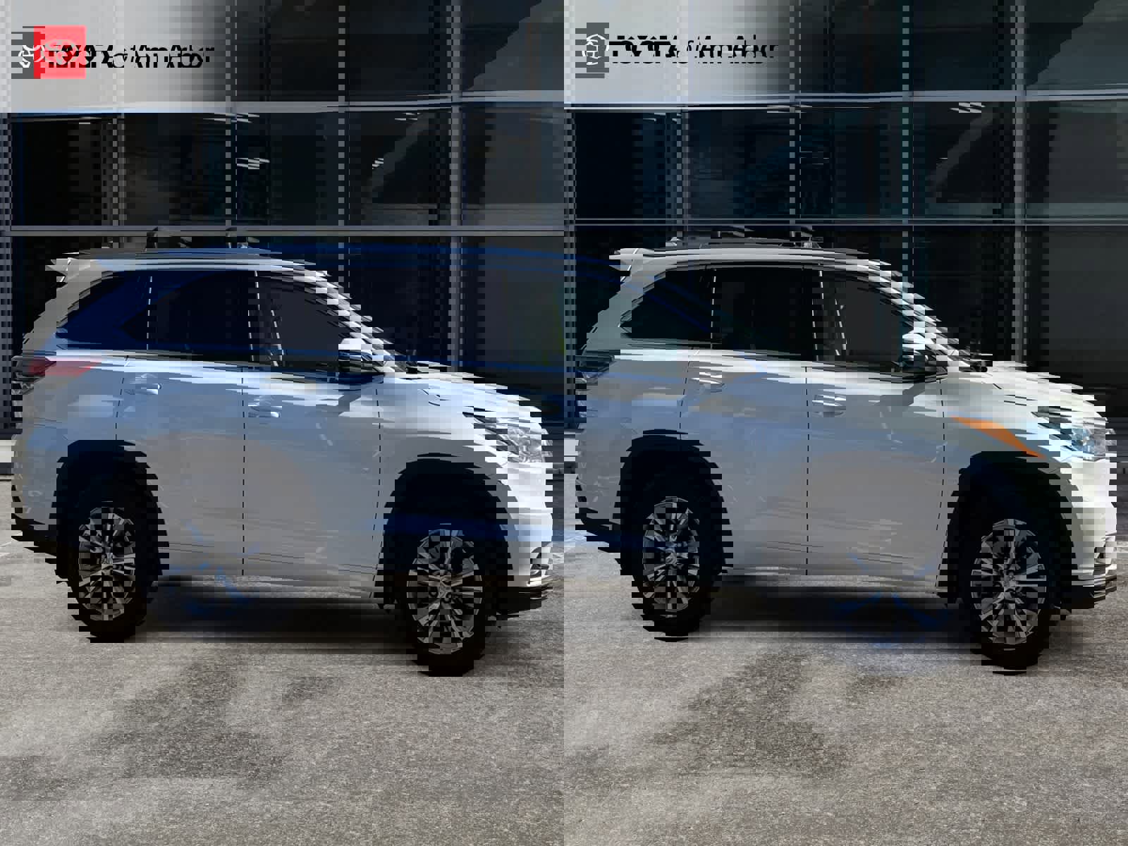 Used 2015 Toyota Highlander XLE AWD/4WD image 13