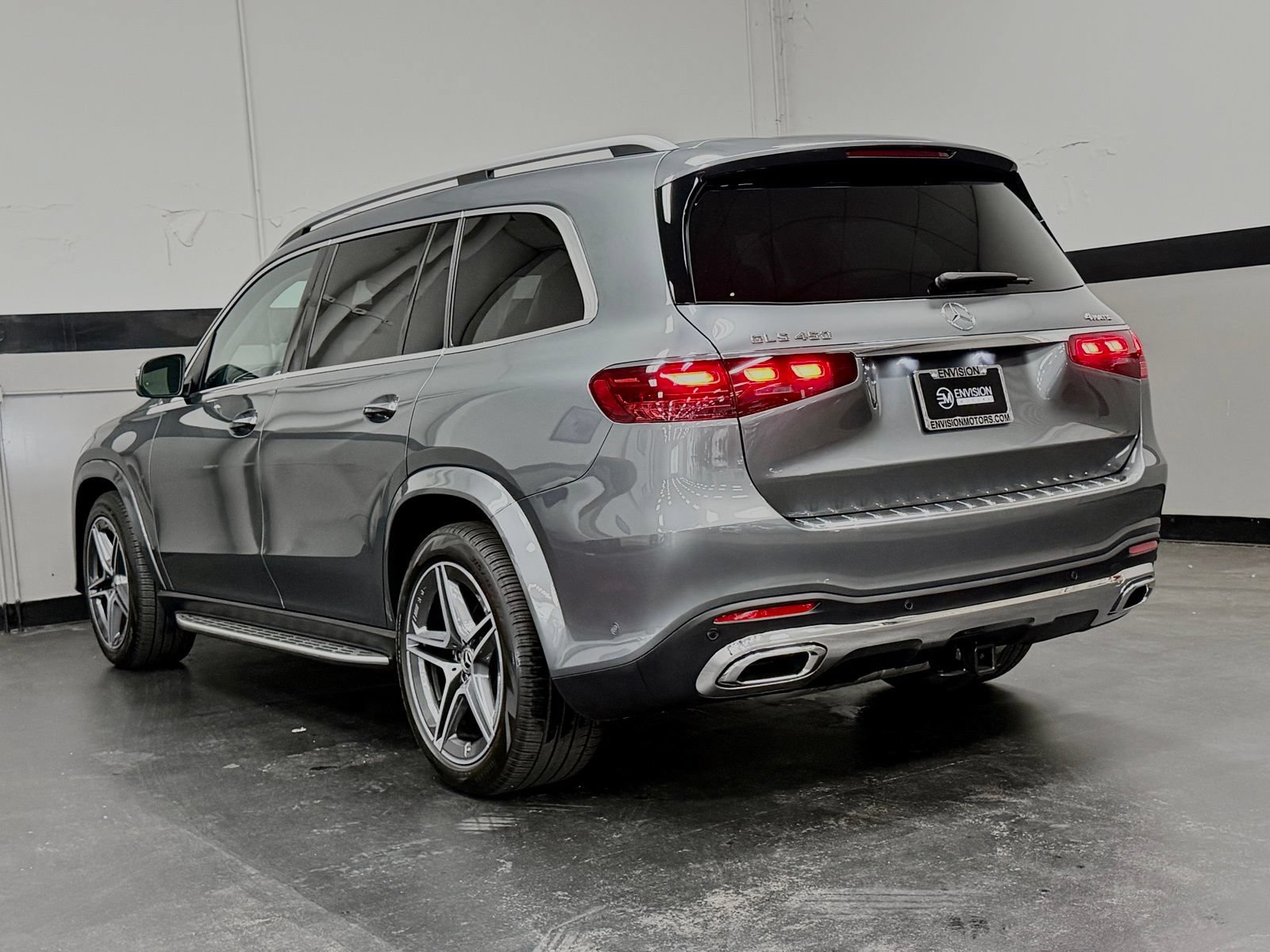 Used 2026 Mercedes-Benz GLS 450 4MATIC image 10