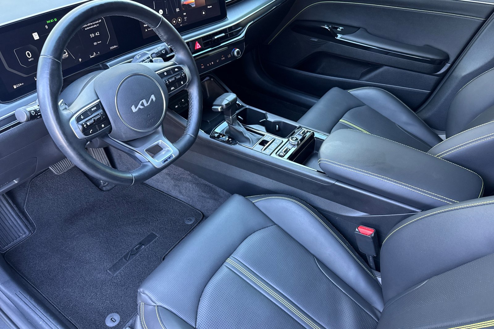 Used 2025 Kia K5 GT w/ GT1 Package image 11