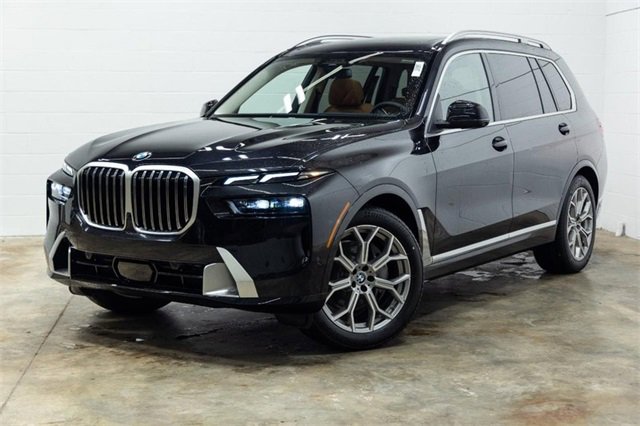 Certified 2025 BMW X7 xDrive40i image 8