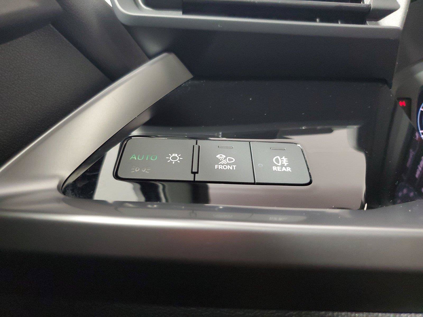 Used 2024 Audi A3 2.0T Premium FWD image 33