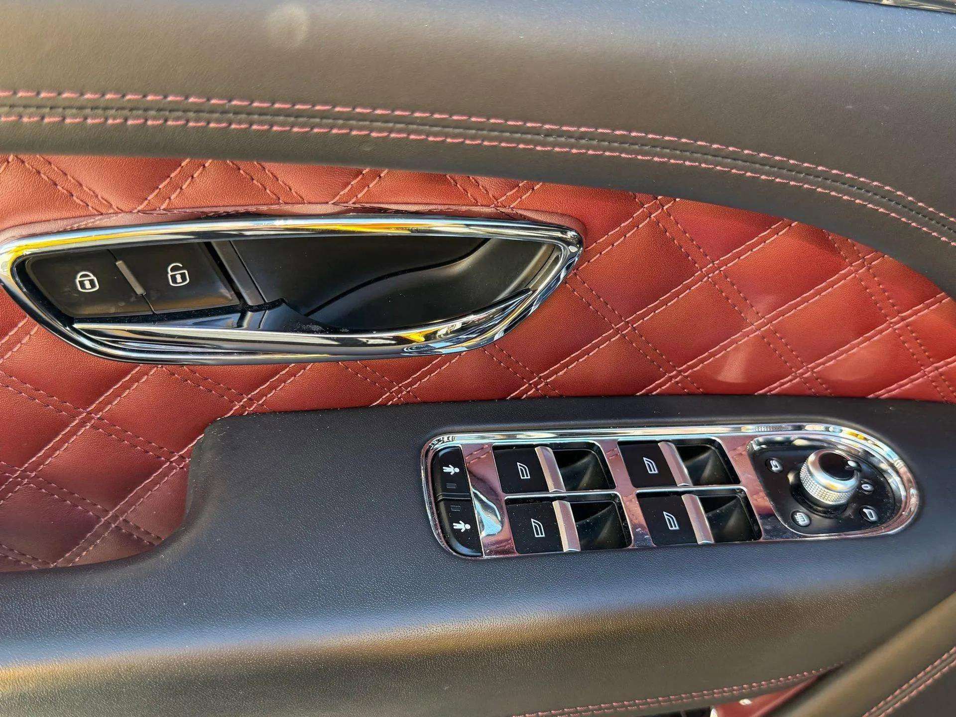 Used 2021 Bentley Bentayga Speed image 20