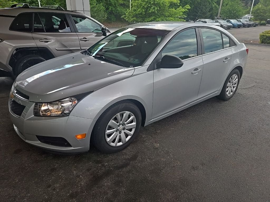Used 2011 Chevrolet Cruze LS w/ Connectivity Package FWD image 1