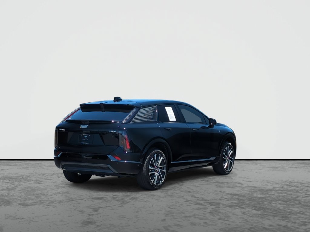 Used 2026 Cadillac Optiq Sport 2 w/ LPO, Floor Liner Package RWD image 8