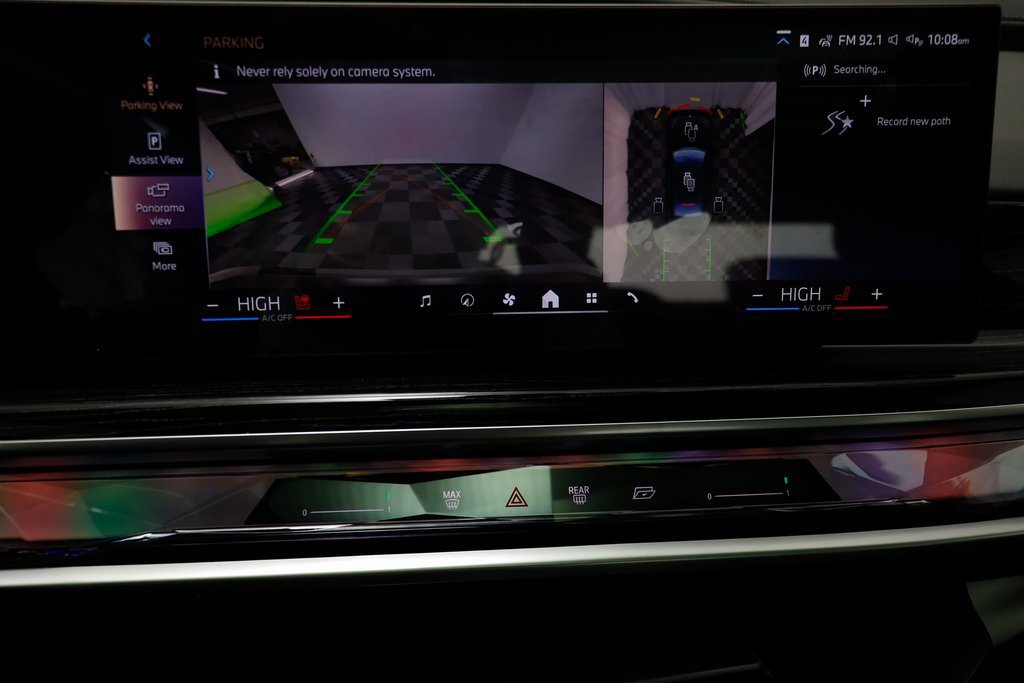 New 2026 BMW i7 xDrive60 w/ Executive Package AWD/4WD image 11