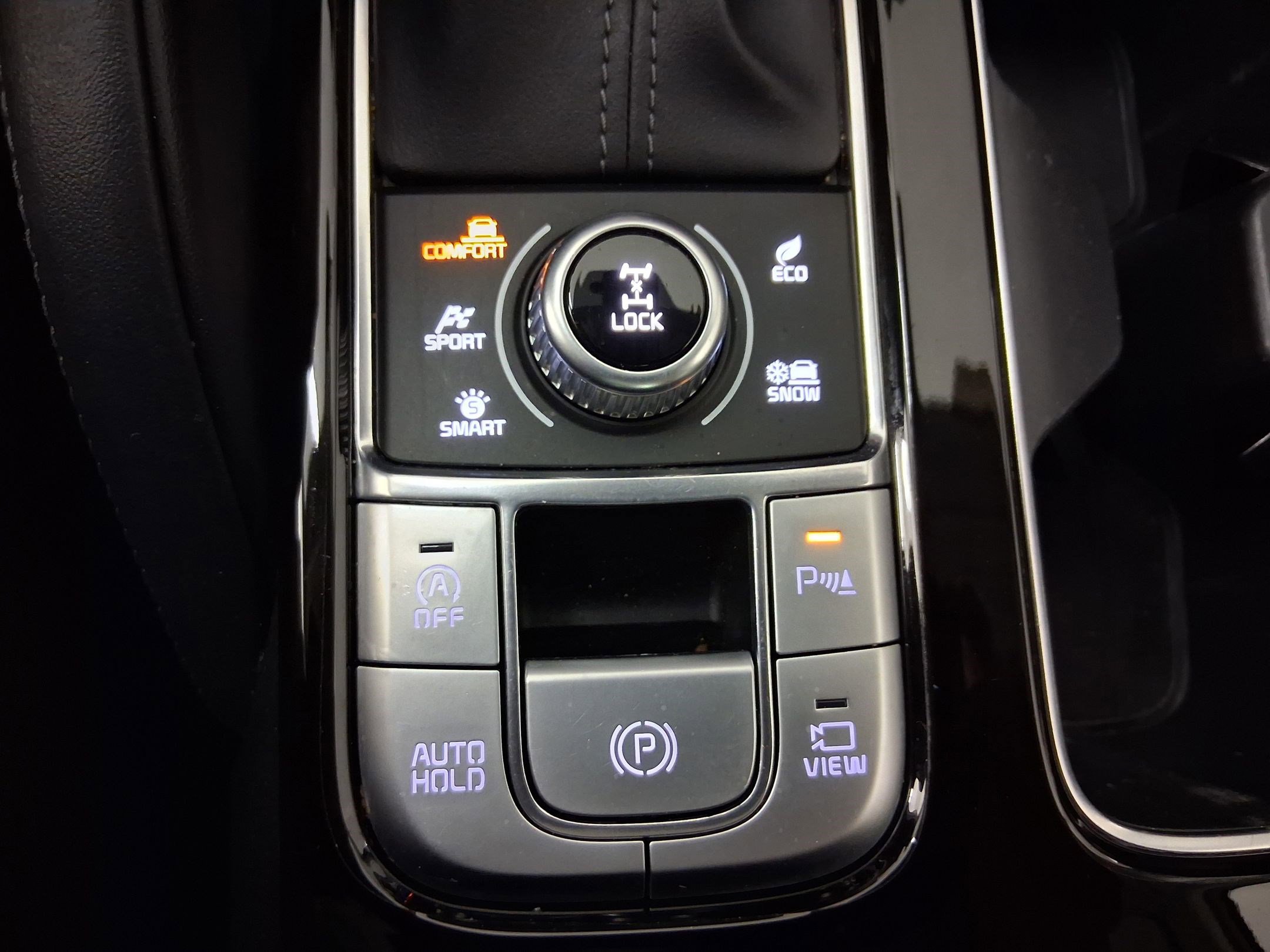 Used 2021 Kia Telluride SX w/ SX Prestige Package AWD/4WD image 19