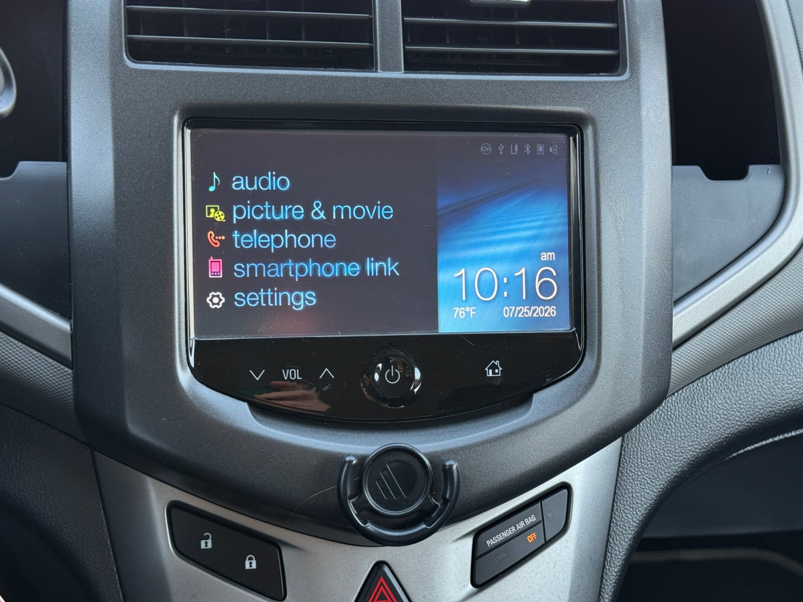 Used 2016 Chevrolet Sonic LT FWD image 28