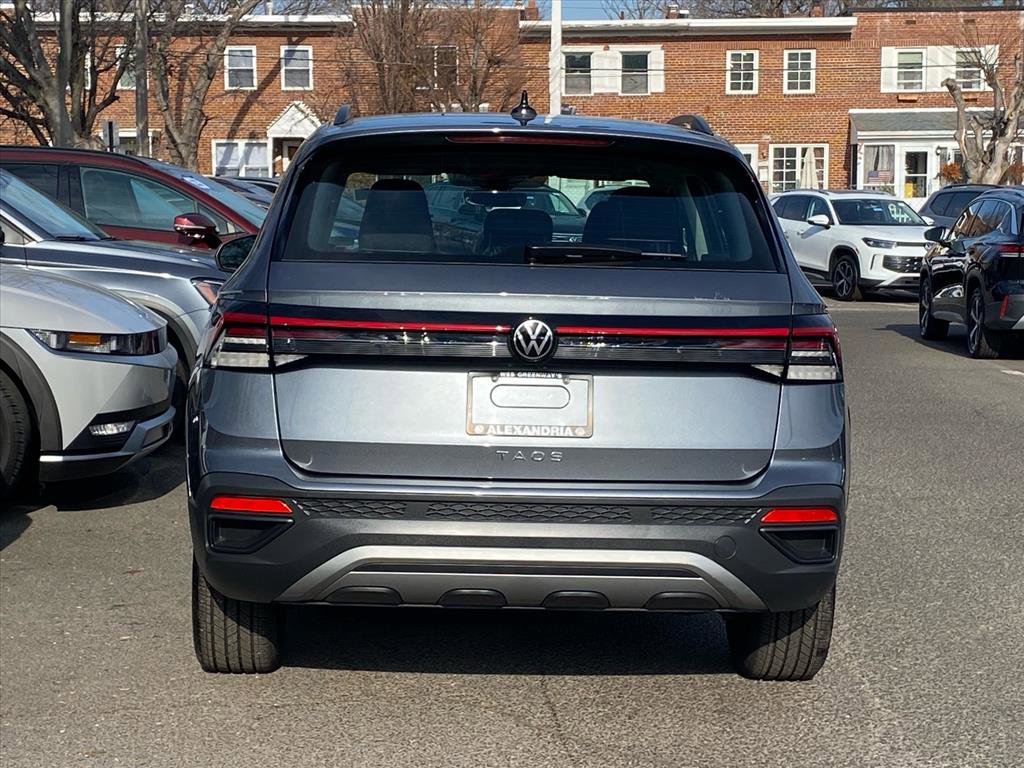 Certified 2025 Volkswagen Taos S image 4