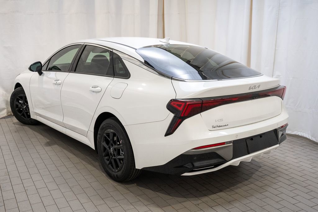 New 2025 Kia K5 LXS image 4