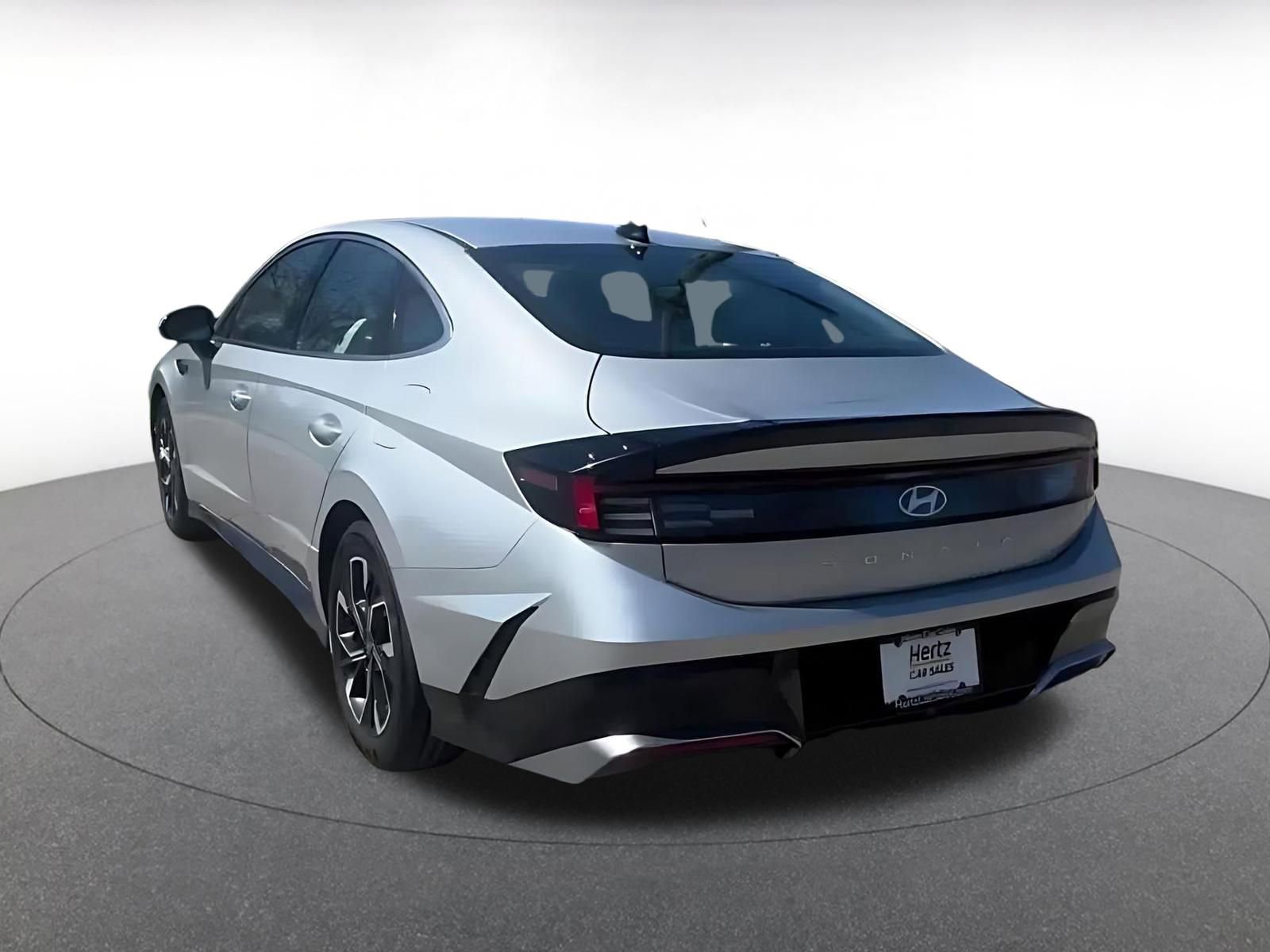 Used 2025 Hyundai Sonata SEL image 4