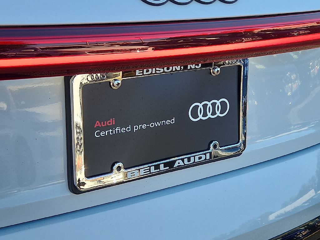 Certified 2024 Audi Q8 e-tron Premium AWD/4WD image 31