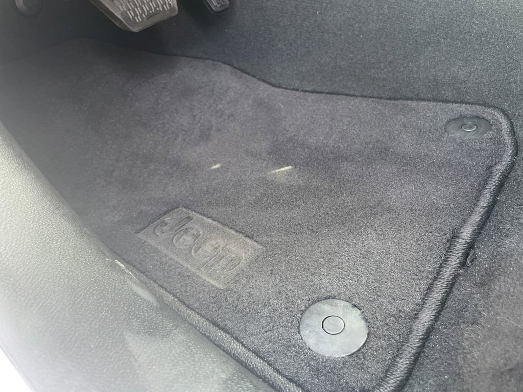 Used 2024 Jeep Gladiator Mojave w/ Convenience Group image 33