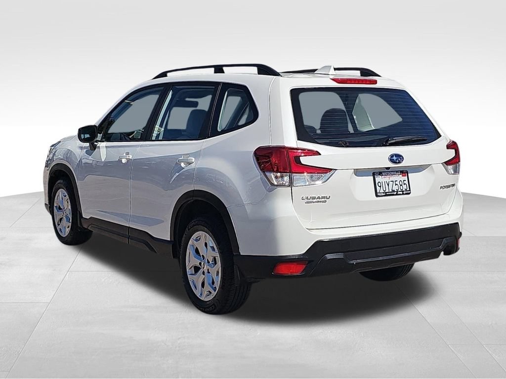 Used 2021 Subaru Forester AWD/4WD image 5