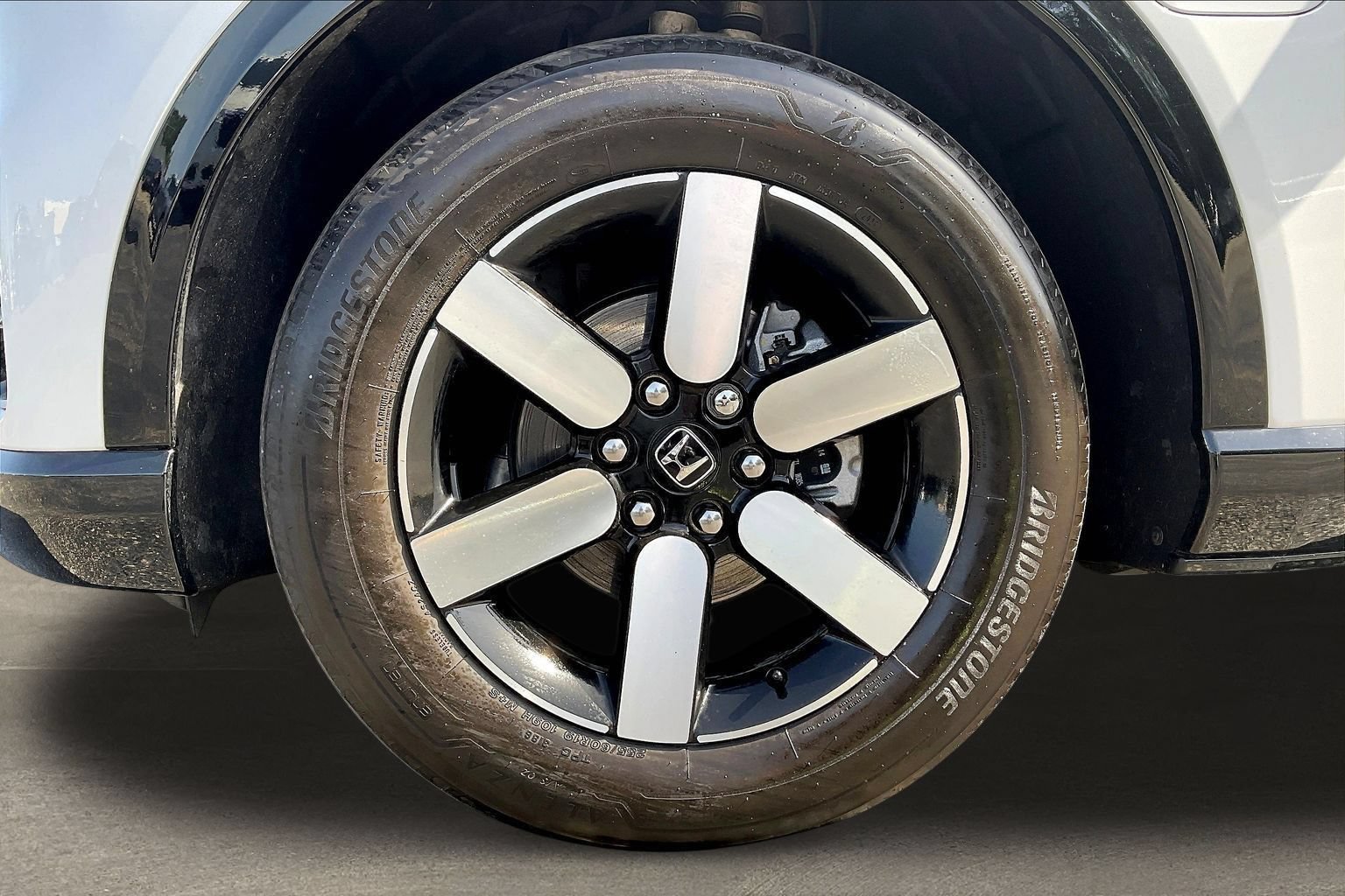 Used 2024 Honda Prologue Touring image 32