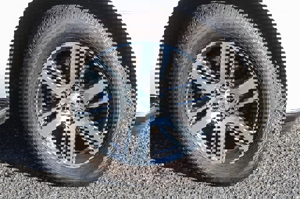 Used 2024 Ford Expedition XLT image 13