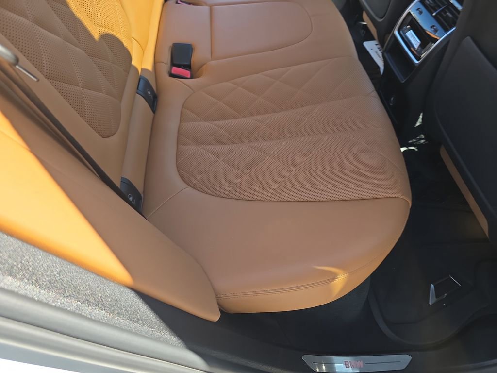 Certified 2023 BMW X5 xDrive40i AWD/4WD image 15