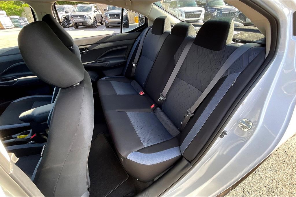 Used 2025 Nissan Versa SV w/ Trunk Package FWD image 10