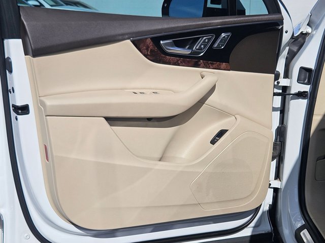 Used 2019 Audi Q7 3.0T Premium w/ Convenience Package AWD/4WD image 10