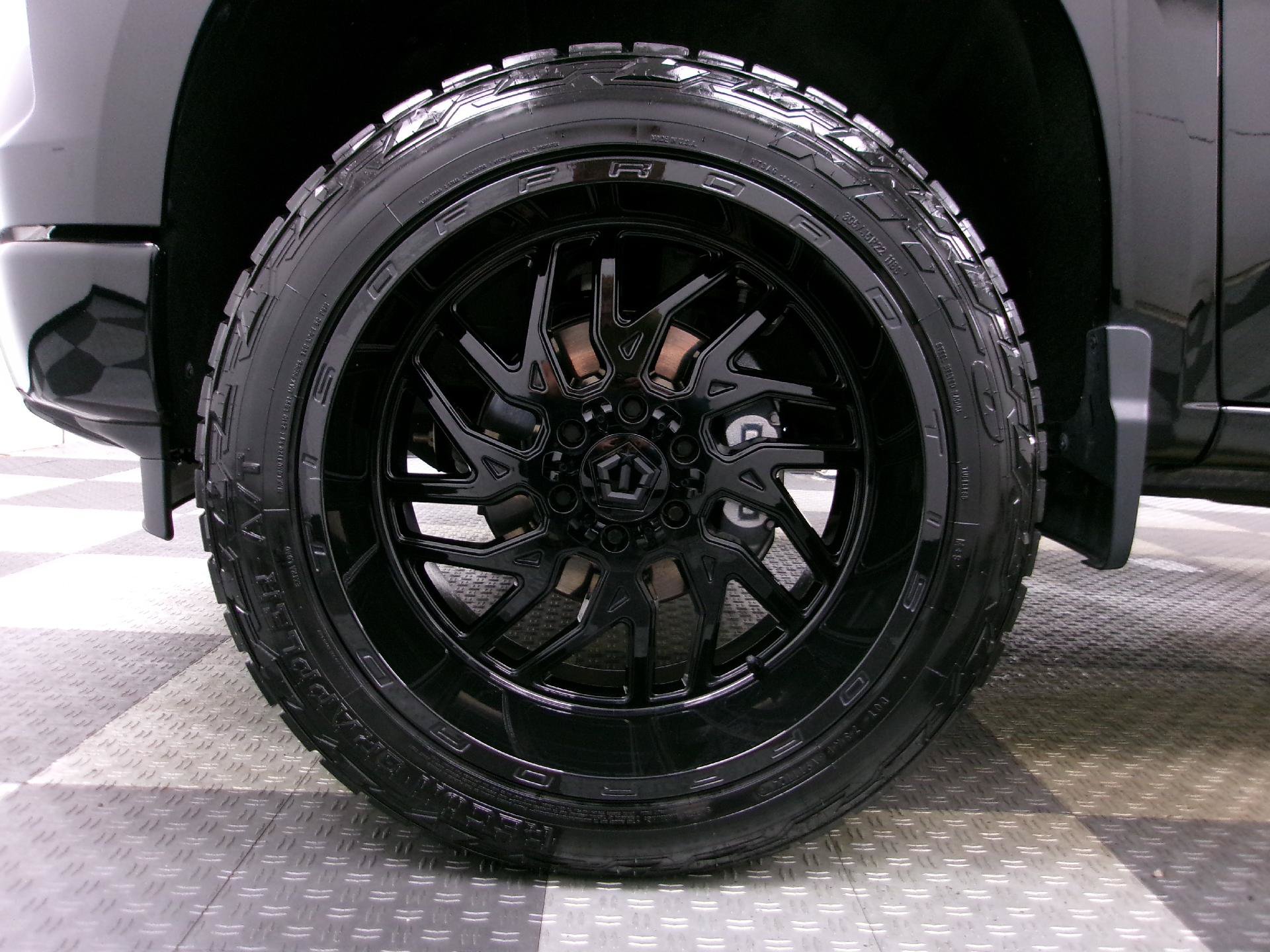 Used 2024 Chevrolet Silverado 1500 RST w/ All Star Edition Plus AWD/4WD image 17