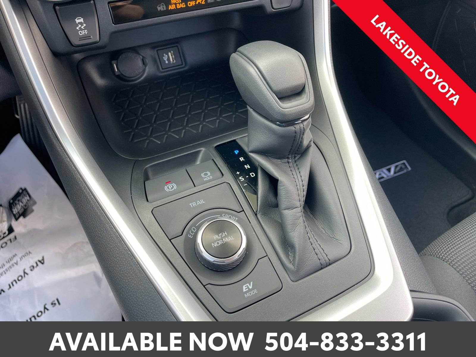 Certified 2025 Toyota RAV4 LE image 31