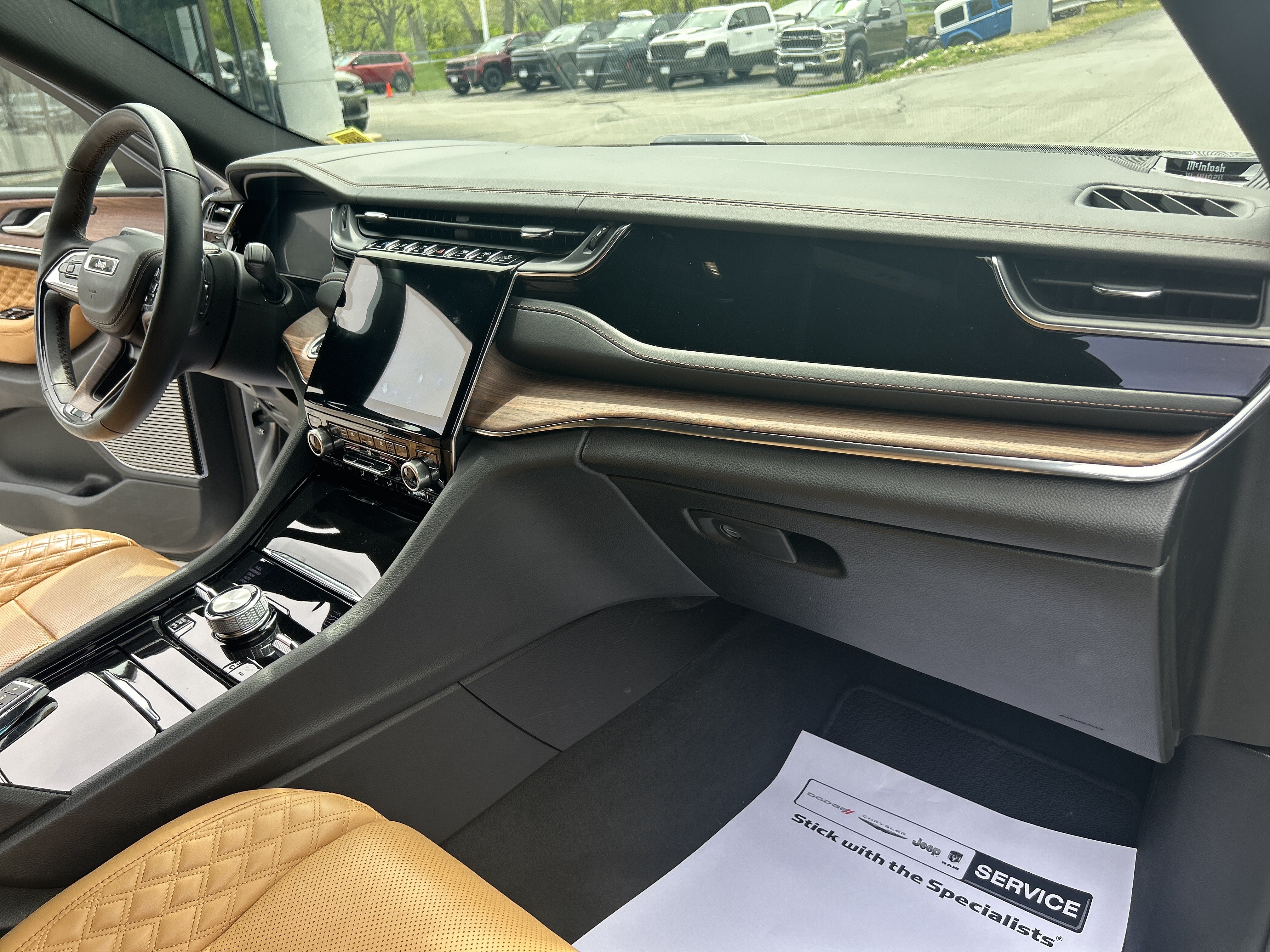 Certified 2023 Jeep Grand Cherokee Summit w/ Advanced Protech Group IV AWD/4WD image 22