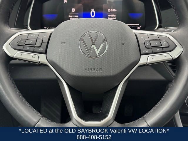 Certified 2023 Volkswagen Jetta SE w/ Panoramic Sunroof Package FWD image 38