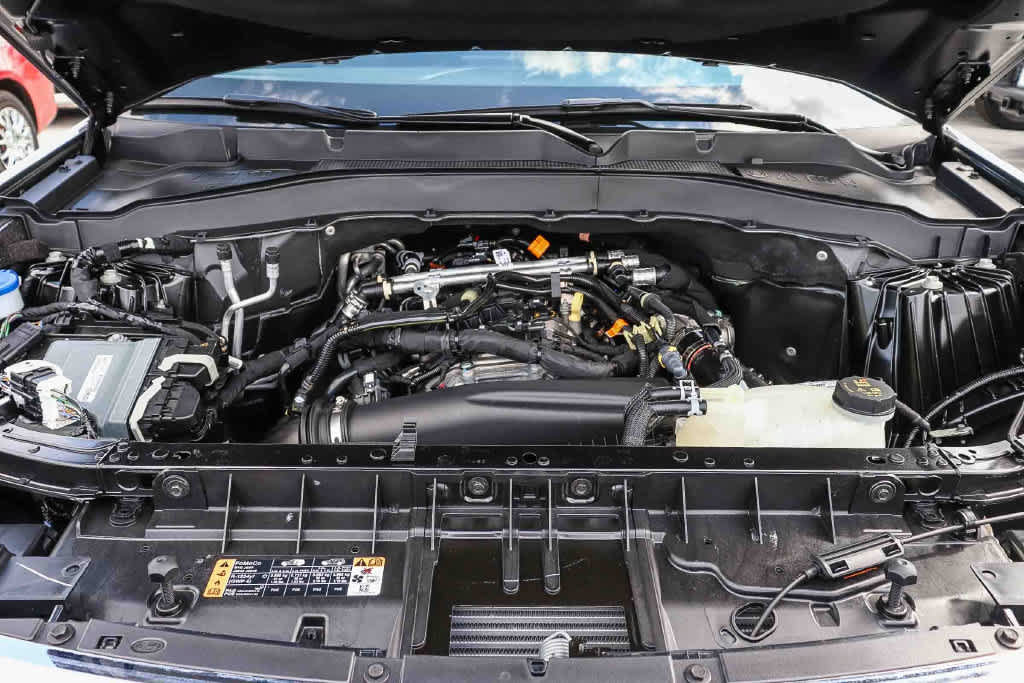 Used 2026 Ford Explorer Active w/ Active Comfort Package RWD image 29