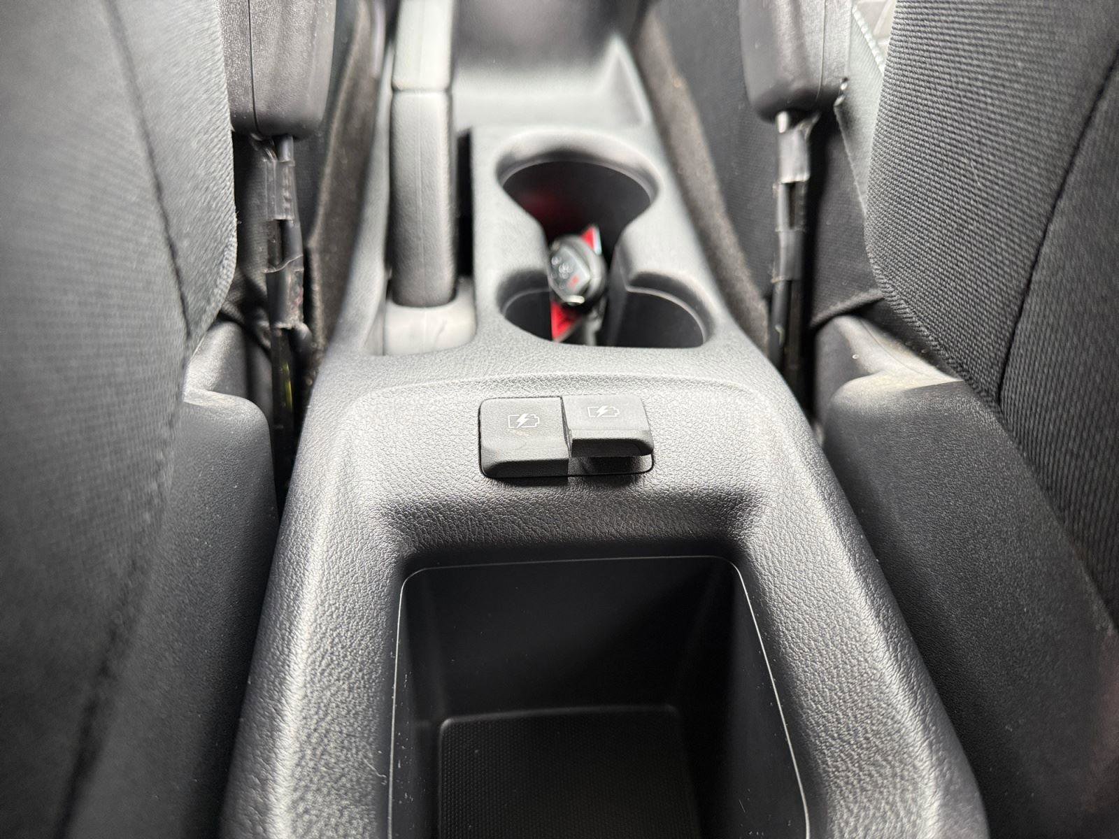 Used 2022 Nissan Kicks S image 20