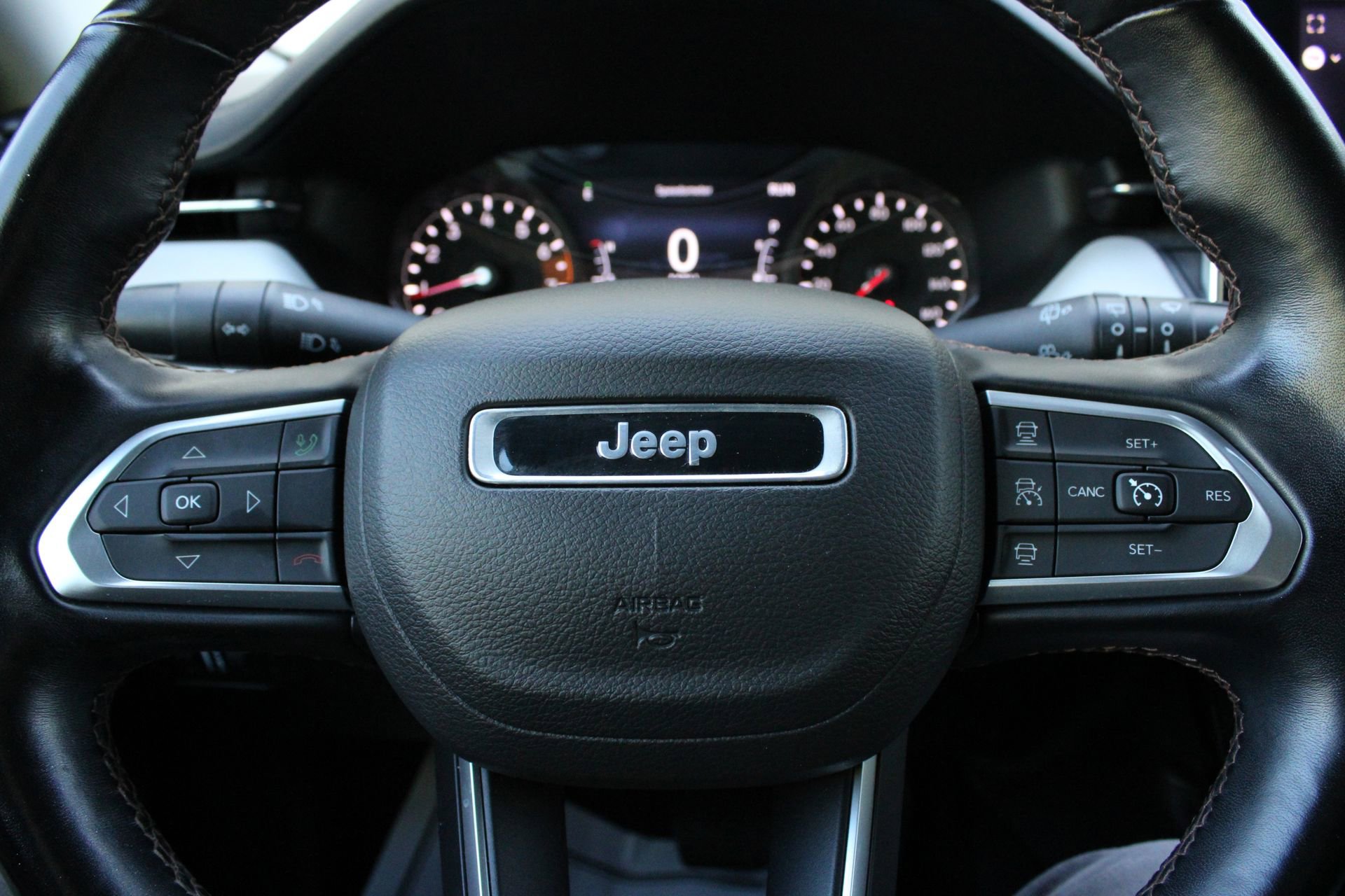 Used 2022 Jeep Compass Limited AWD/4WD image 30