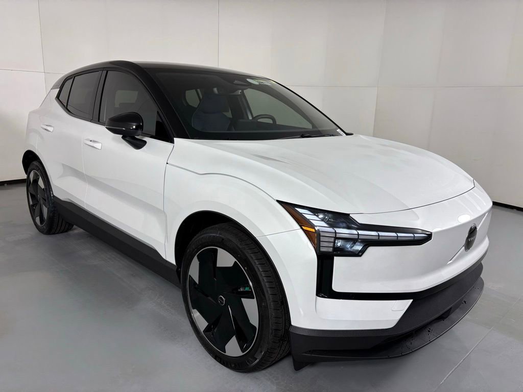 New 2026 Volvo EX30 Plus w/ Protection Package AWD/4WD image 2