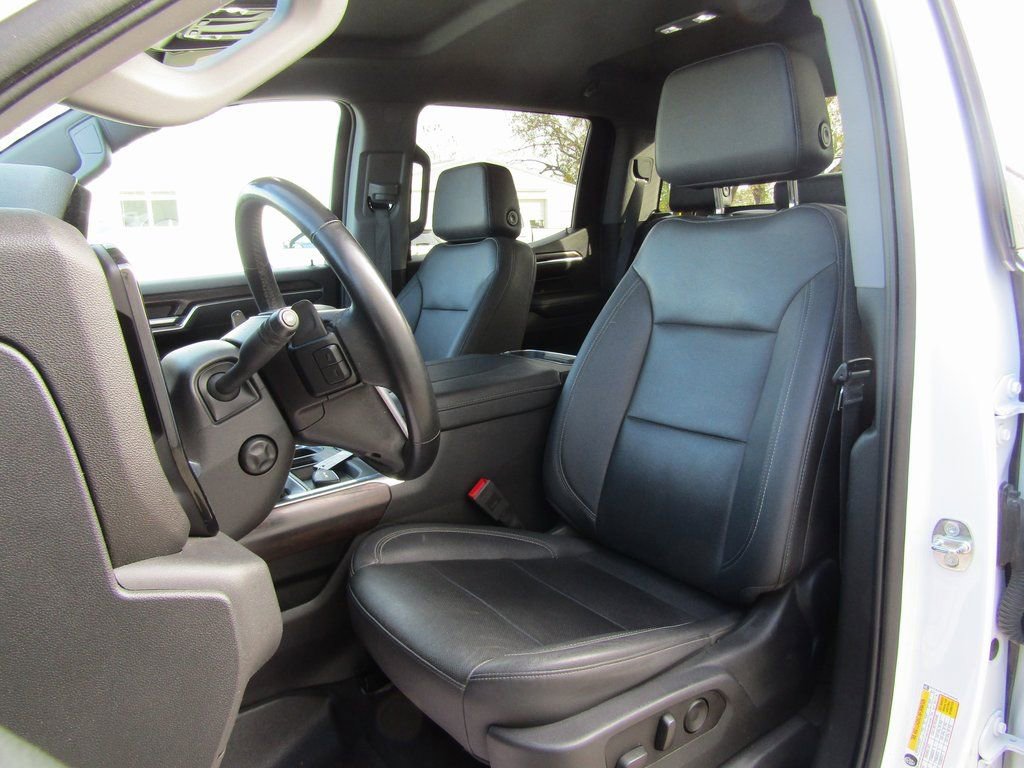 Used 2023 GMC Sierra 1500 SLT image 25