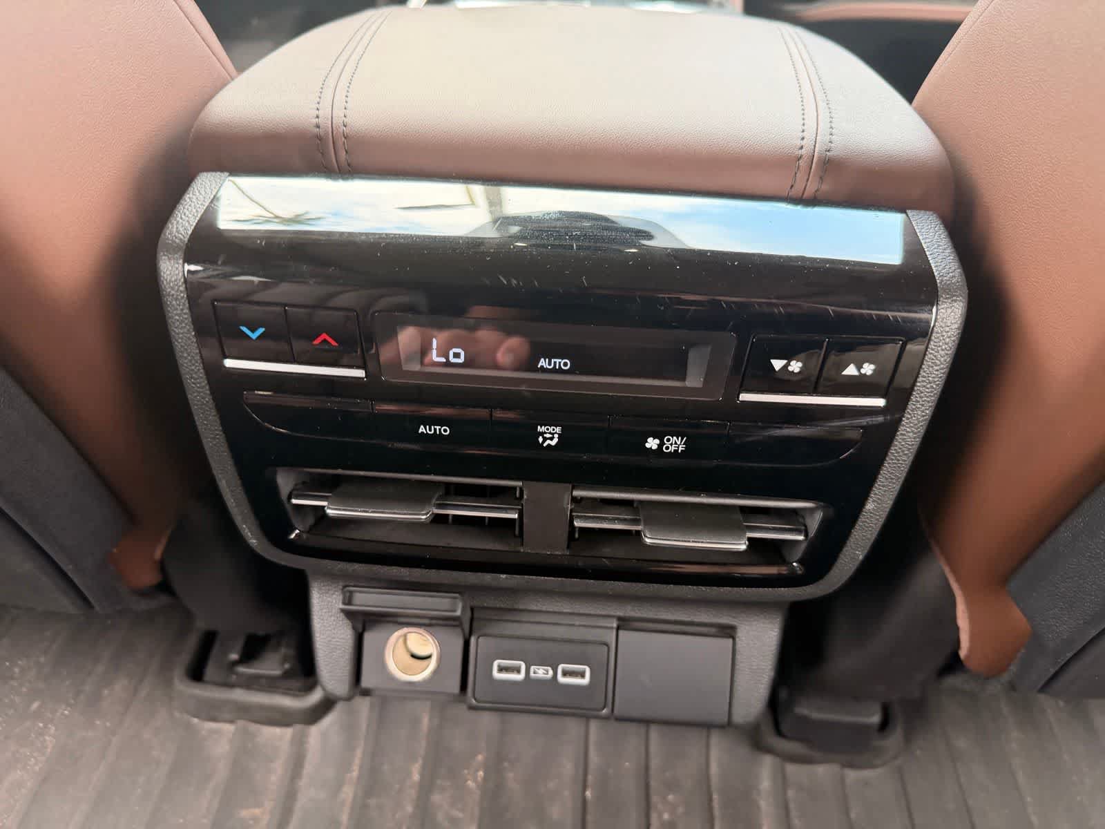 Used 2022 Acura MDX SH-AWD w/ Technology Package image 19