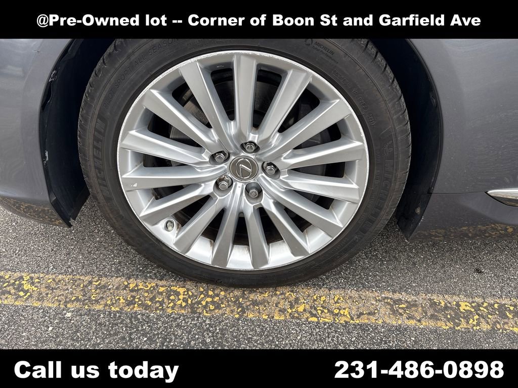 Used 2014 Lexus LS 460 L image 11