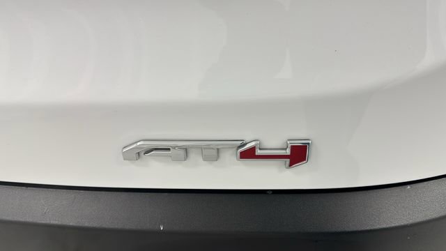 Used 2023 GMC Acadia AT4 image 41