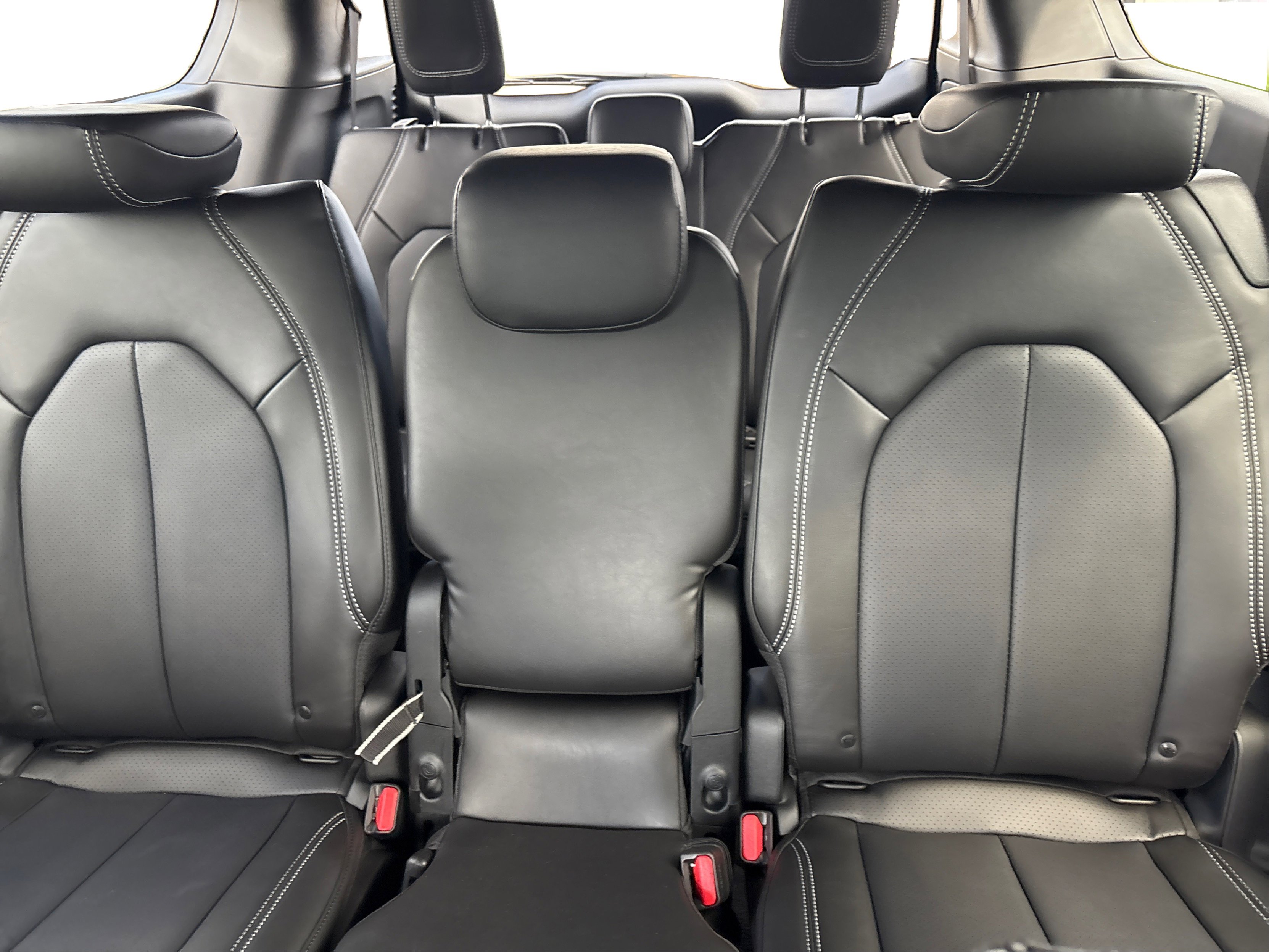 New 2026 Chrysler Pacifica Select image 17