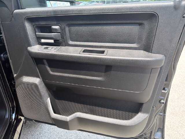 New 2026 RAM 3500 Tradesman AWD/4WD image 30