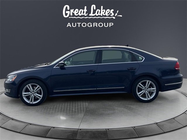 Used 2015 Volkswagen Passat 1.8T SE image 2