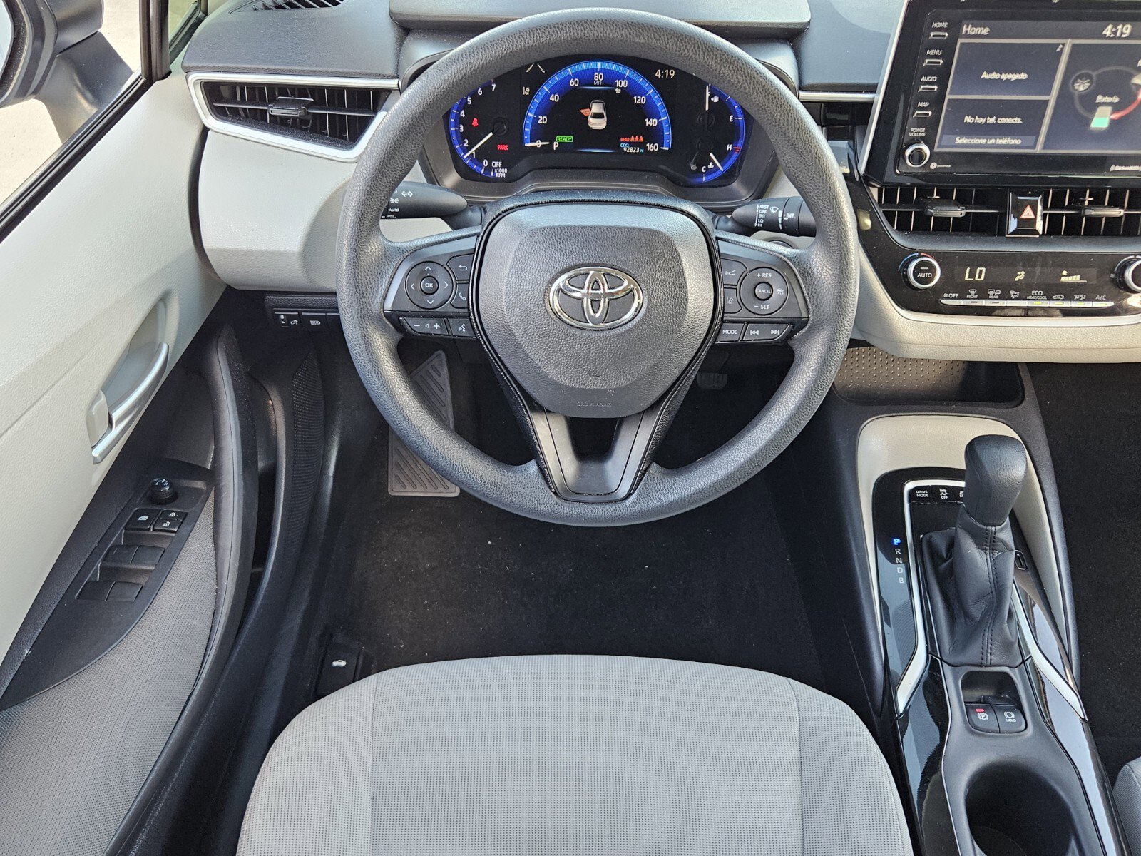 Used 2021 Toyota Corolla LE image 6