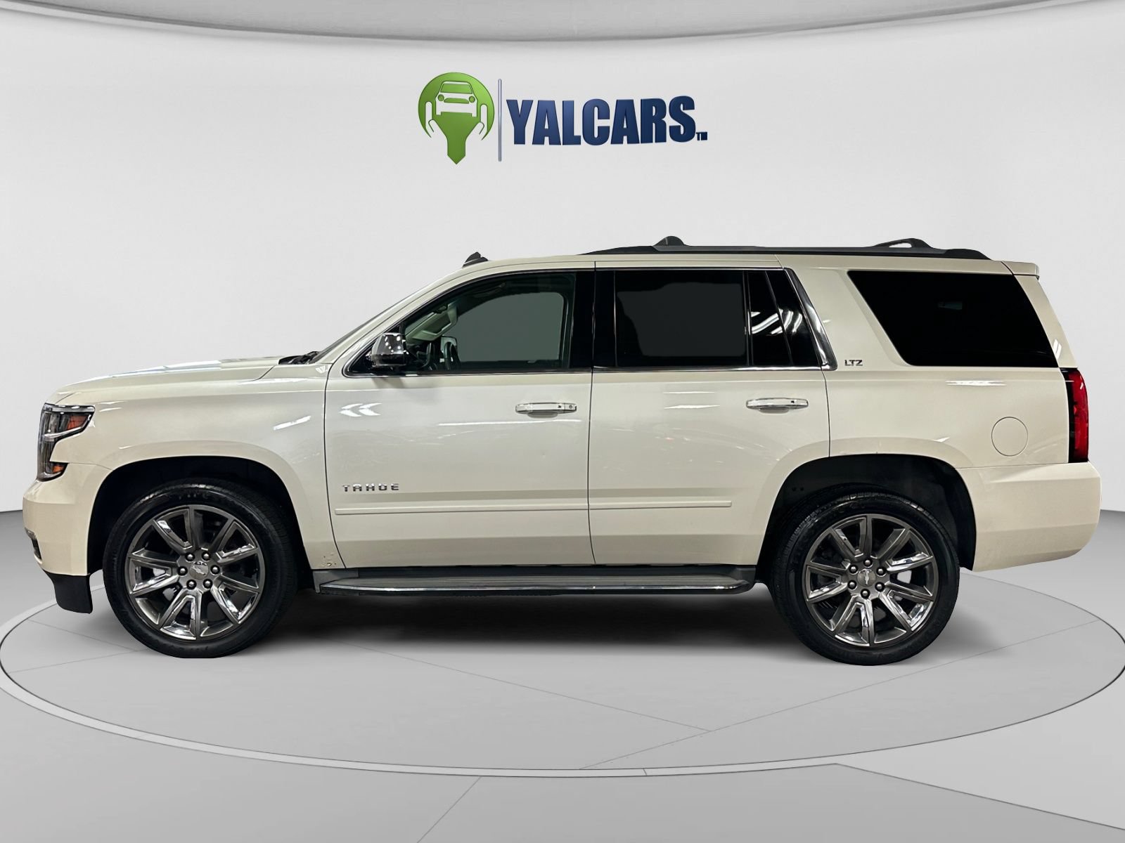Used 2015 Chevrolet Tahoe LTZ AWD/4WD image 2