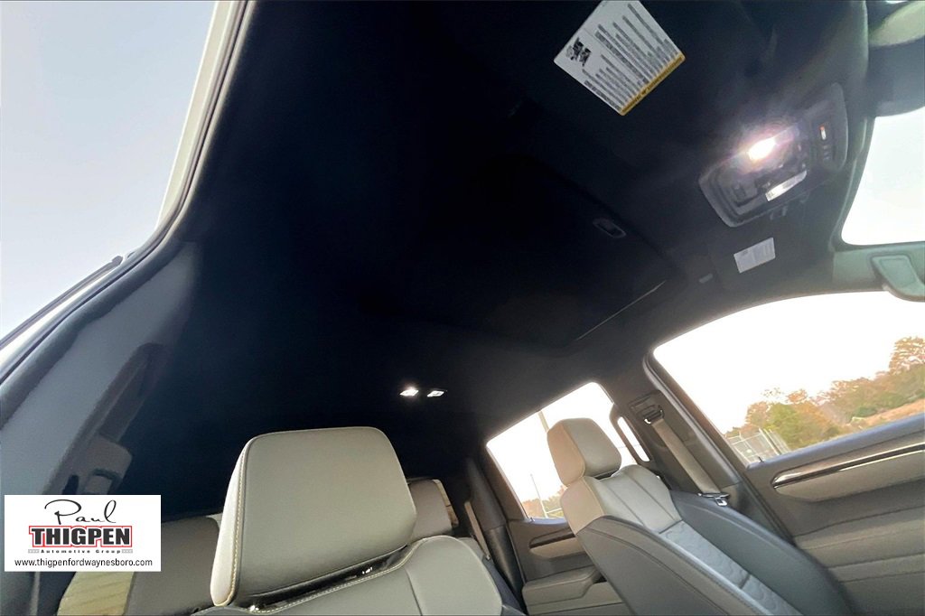 Used 2025 Chevrolet Silverado 2500 LT w/ Convenience Package image 22