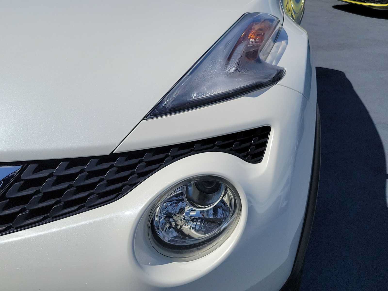 Used 2016 Nissan Juke SL FWD image 10