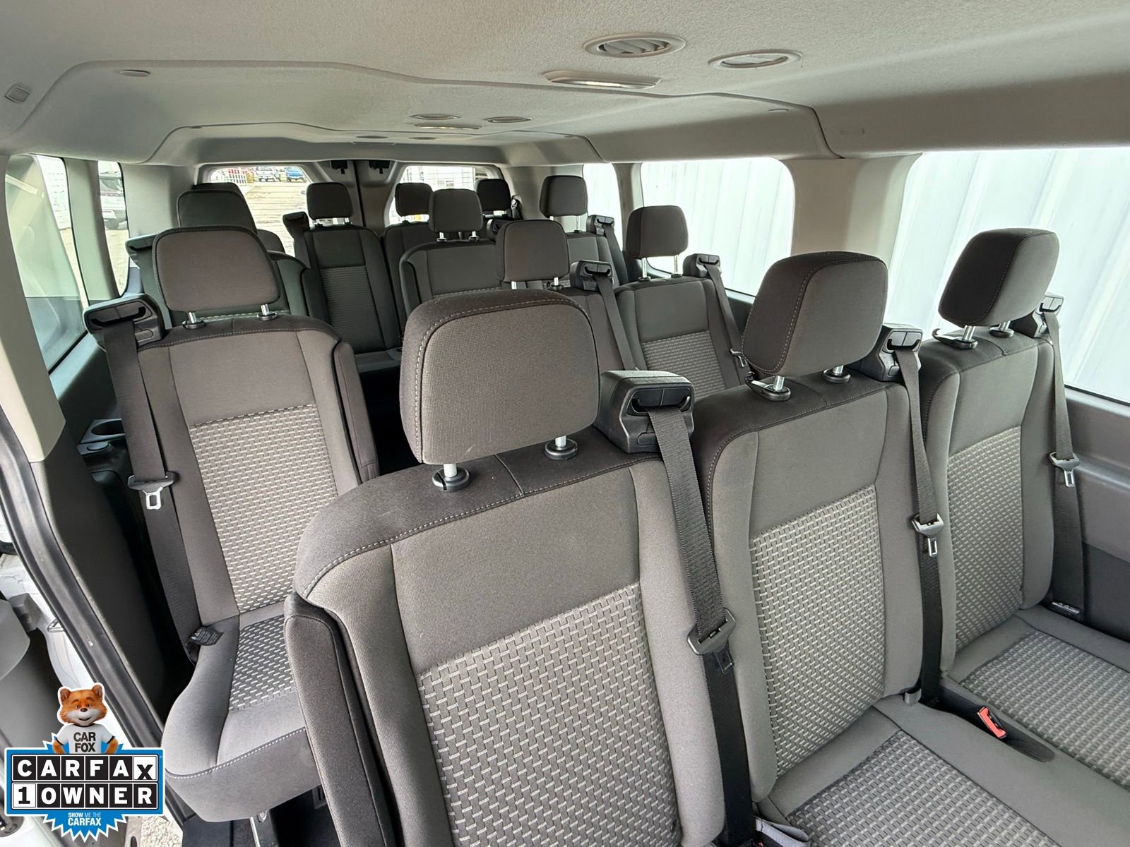 Used 2024 Ford Transit 350 XLT image 2