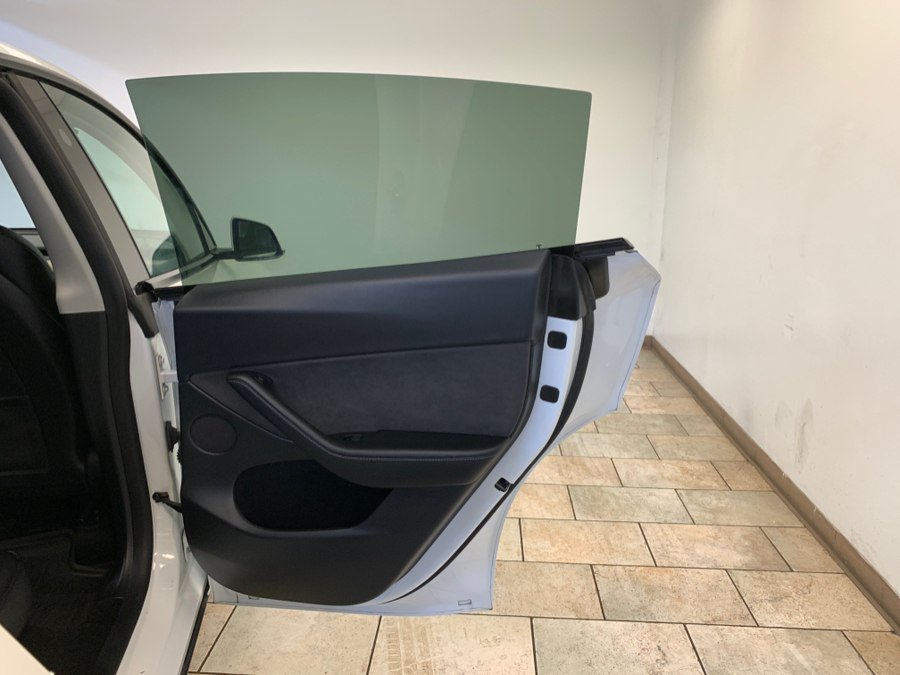 Used 2023 Tesla Model Y Performance AWD/4WD image 57