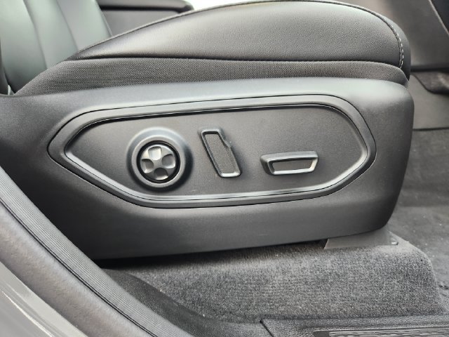 New 2027 Jeep Grand Cherokee L Limited AWD/4WD image 28