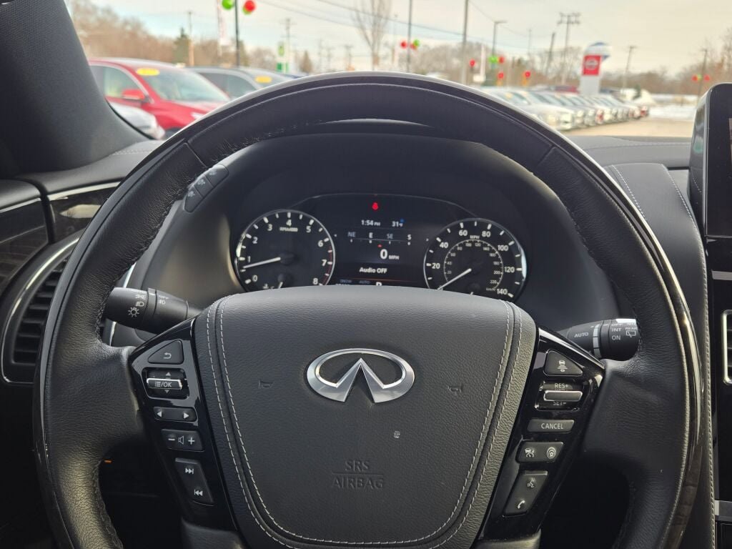 Used 2024 INFINITI QX80 Sensory w/ Cargo Package image 36