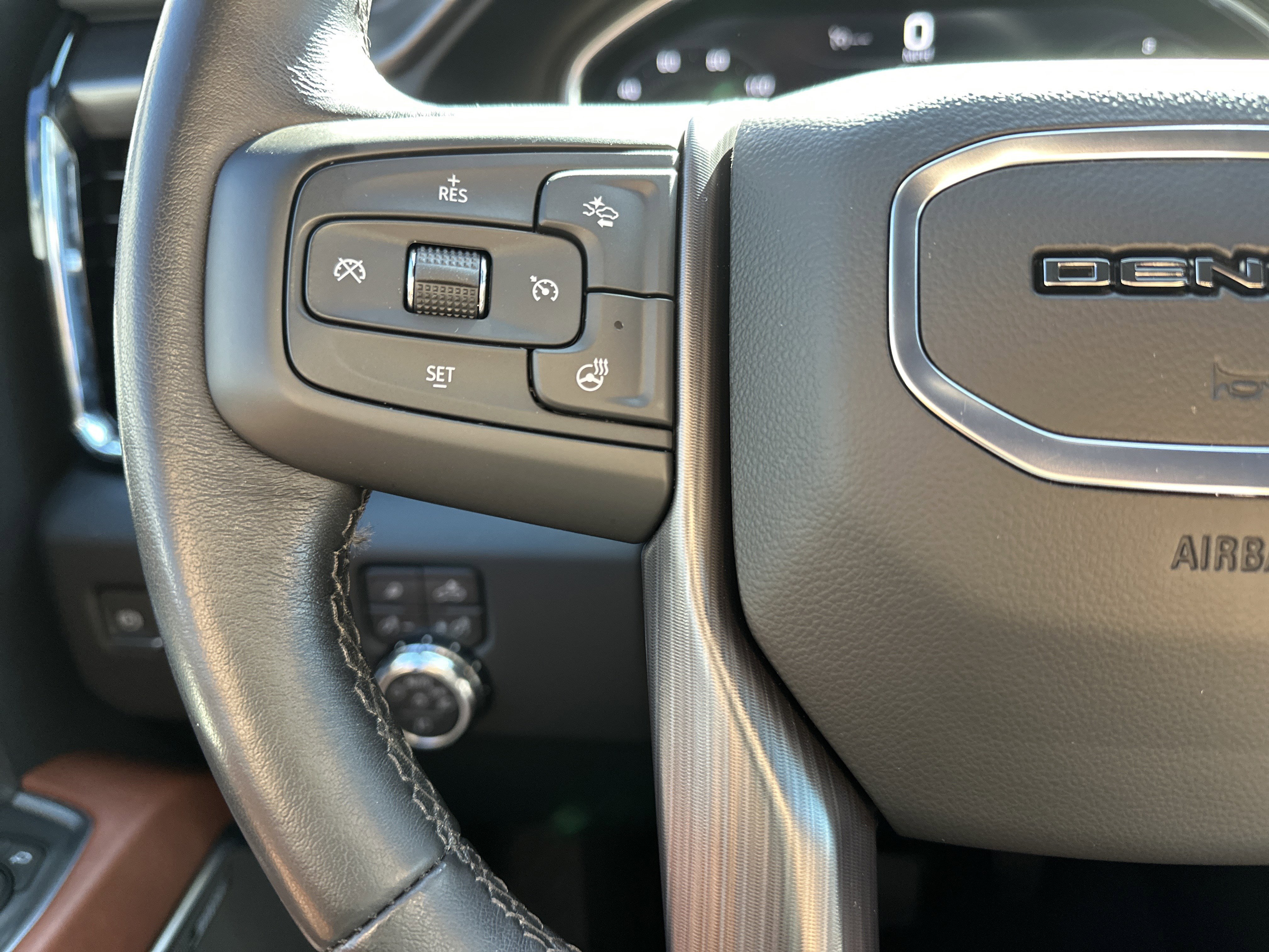 Certified 2024 GMC Sierra 2500 Denali Ultimate image 18